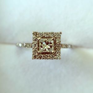 *SOLD* Diamond Ring 14K ~0.5 carat total weight